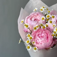 Букет пионы и танацетум 2