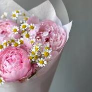 Букет пионы и танацетум 3