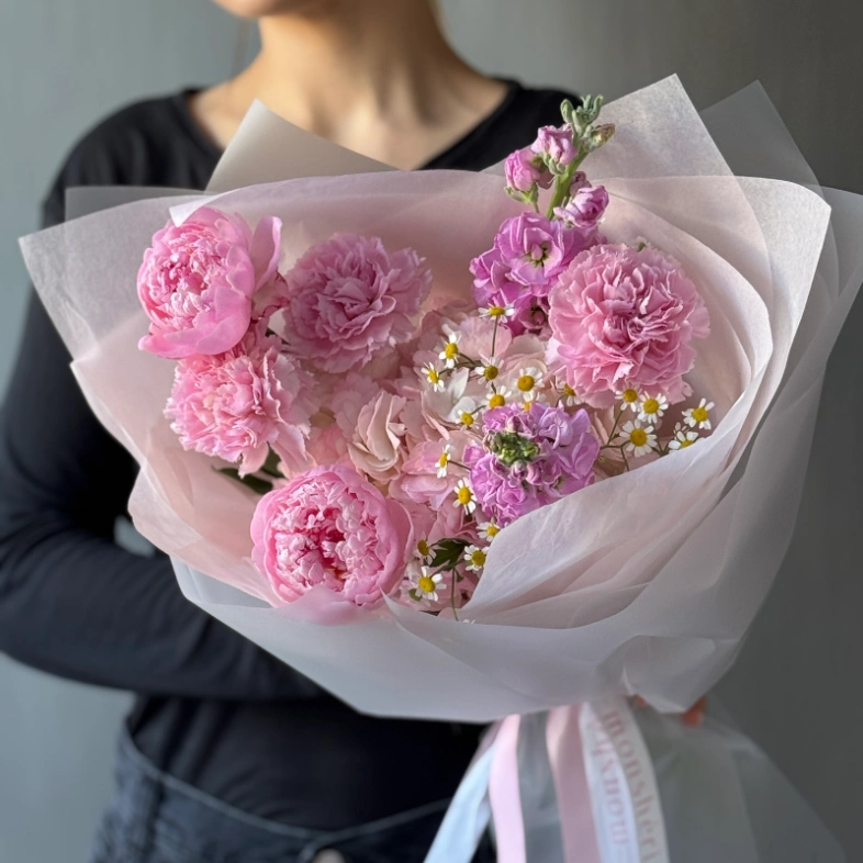 Букет «Летняя романтика» с пионами