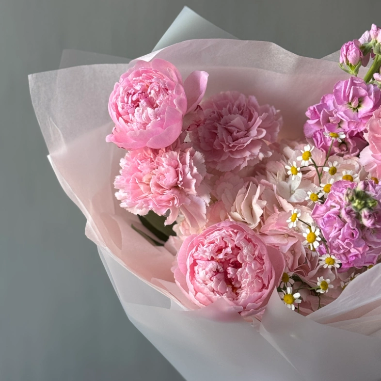 Букет «Летняя романтика» с пионами