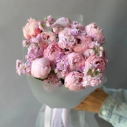 Пионы и ароматная маттиола 1