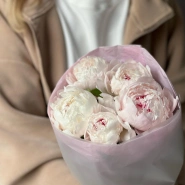 Белые пионы 5 4