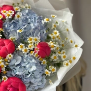🔥Букет с пионами Coral, гортензией и ромашкой 🌺 3