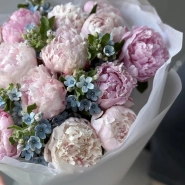 Букет «Пиокси» / 15 пион Sarah Bernard-оксипеталум 4