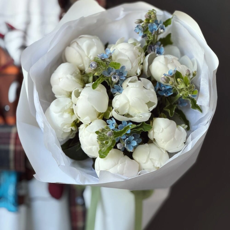 Букет «Пиокси 3.0» | пион белый 11 - незабудка