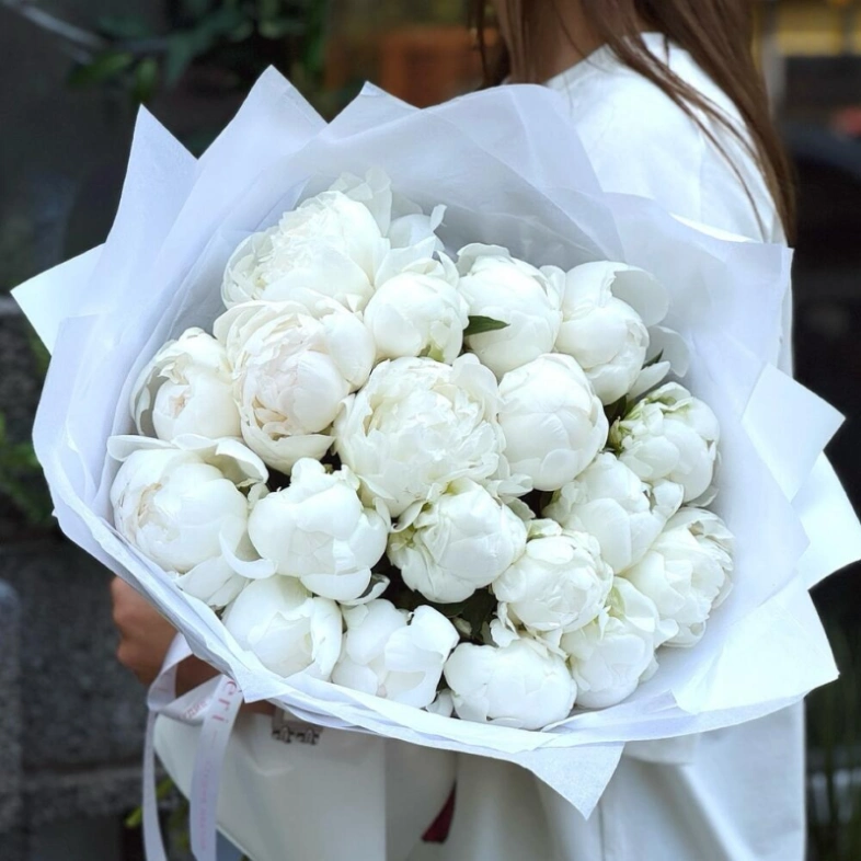 Букет &laquo;Пиономания 2.0&raquo; | белый пион 25