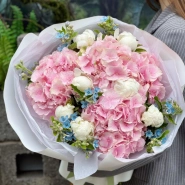 Пионы, гортензии и незабудки 0