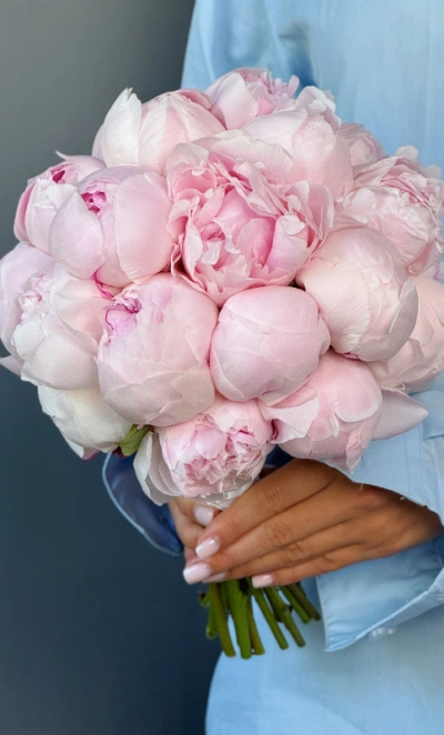 Свадебный букет из пионов