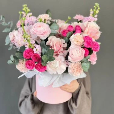 Цветы в коробке «Цветочная сказка»