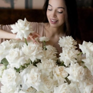 Роскошная композиция из белых французских роз 51 2