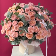 Моно-коробка из пионовидных роз Джульетта 0