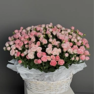 Корзина из кустовых роз 1