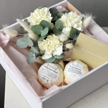 Подарочный бокс с бомбочками «Vesna»