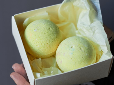 Бокс: Бомбочки желтые с ароматом CHOKOLATE 2 в наборе