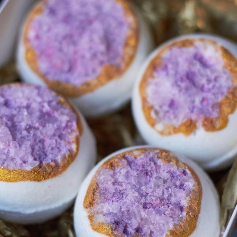 Бокс с бомбочками Жеода с солью 4 шт