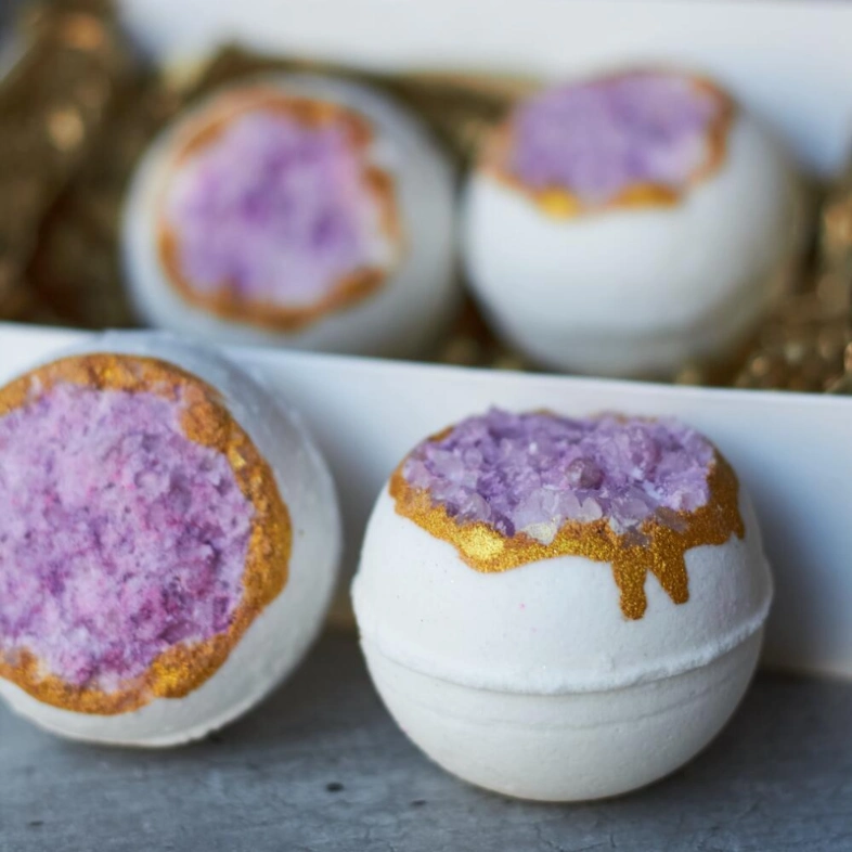 Бокс с бомбочками Жеода с солью 4 шт