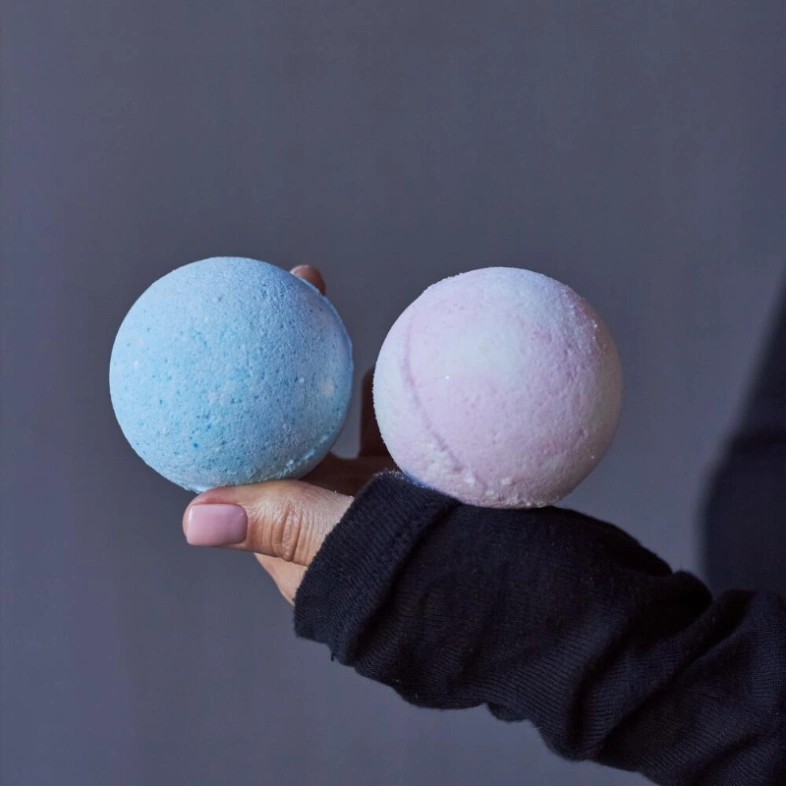 Бокс с бомбочками розово-голубой 4 шт в наборе