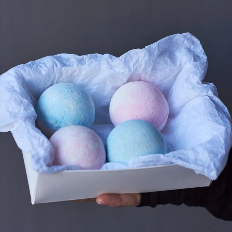 Бокс с бомбочками розово-голубой 4 шт в наборе