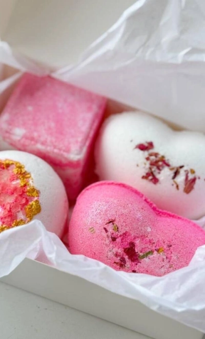 Ароматные бомбочки для ванны Love is
