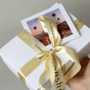 Подарочный бокс с бомбочками: ромашка и роза 3