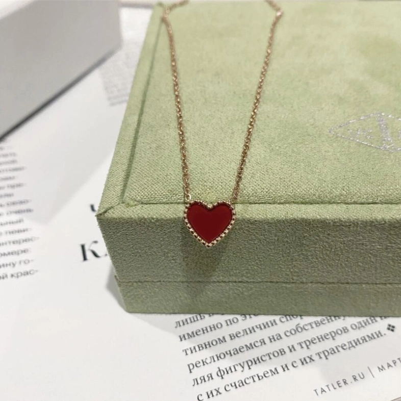 Кулон на цепочке «Love You»