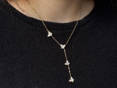 Колье на цепочке в стиле Van C