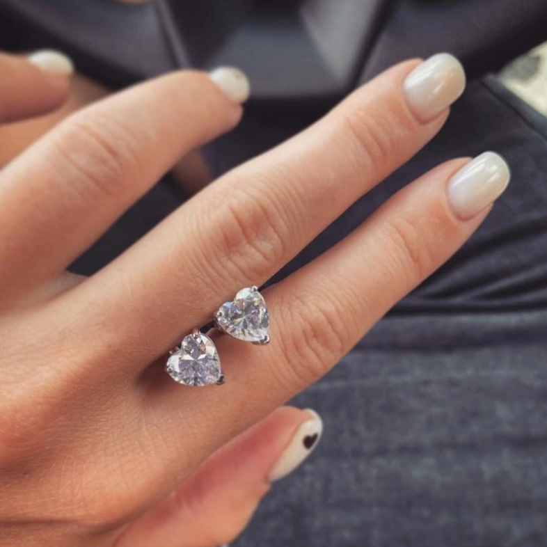 Серьги-гвоздики «Сердце» фианит 