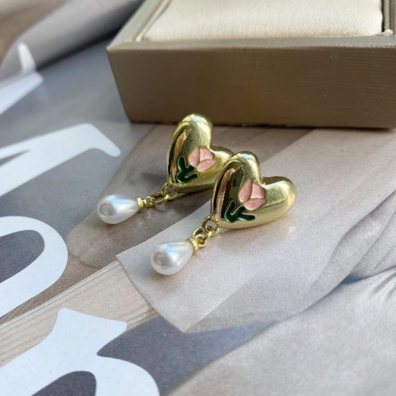 Серьги Love gold бижутерия 