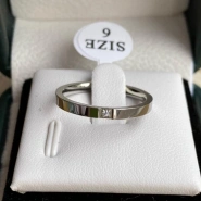 Кольцо с фианитом 2