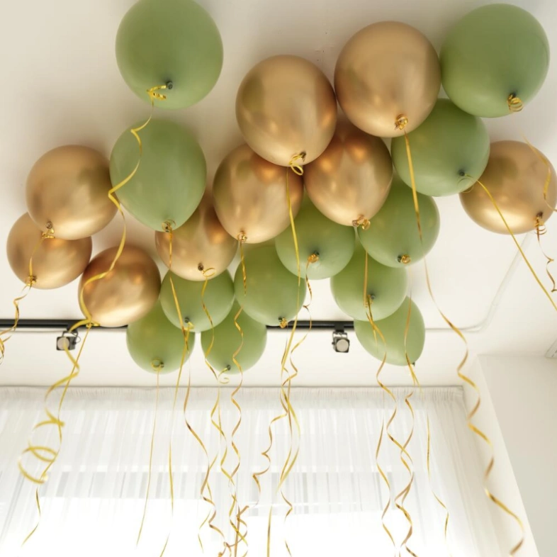 Шары под потолок ( матовые оливковые, хром золото)