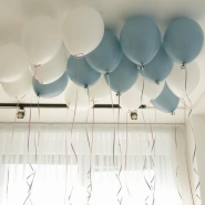 Шары под потолок ( матовые голубые и белые) 1