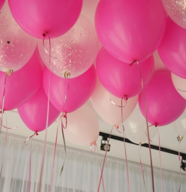 Шары в потолок ( матовые ярко-розовые, конффетт, нежно-розовые)
