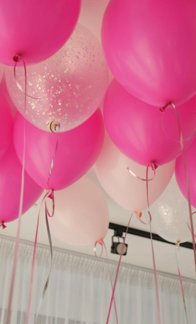 Шары в потолок ( матовые ярко-розовые, конффетт, нежно-розовые)