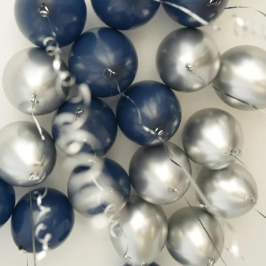 Шары под потолок ( хром серебро и матовые темно-синие )