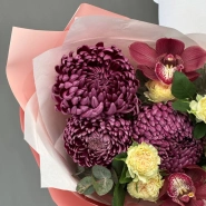 Хризантемы бигуди и орхидеи 4