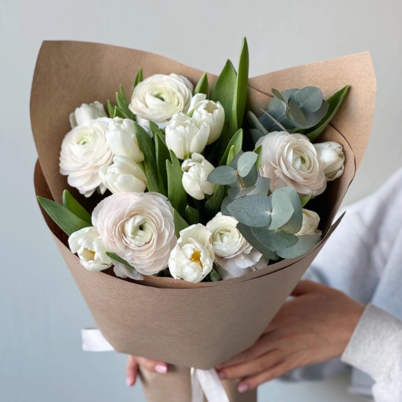 Тюльпаны и Ранункулюсы в крафте