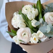 Тюльпаны и Ранункулюсы в крафте 4