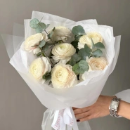 Эксклюзивный букет с ранункулюсами🤍 2