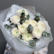 Эксклюзивные ранункулюсы и эвкалипт 2