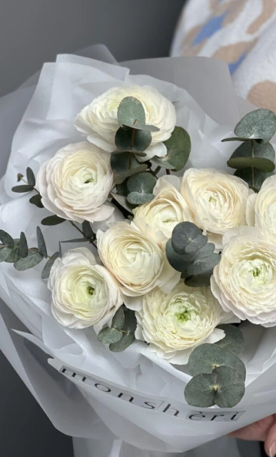 Эксклюзивные ранункулюсы и эвкалипт