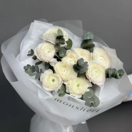 Эксклюзивные ранункулюсы и эвкалипт 1