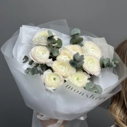 Эксклюзивные ранункулюсы и эвкалипт 4