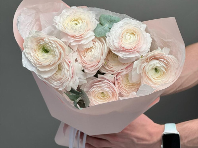 Монобукет из нежнейших Ранункулюсов