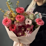 Осеннее настроение с орхидеей и розами 0