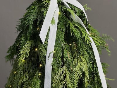 Праздничная ёлка в стиле Гринч