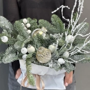 Крафтовая сумочка с хвойными ветками ( живая ель ) WHITE 3