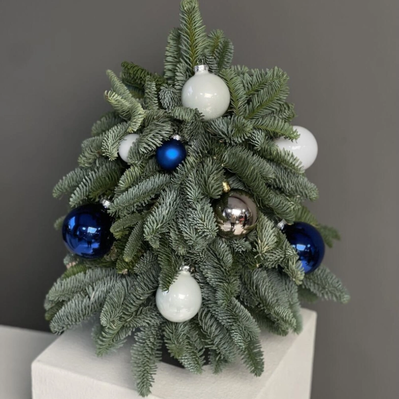 Авторская елочка из нобилиса