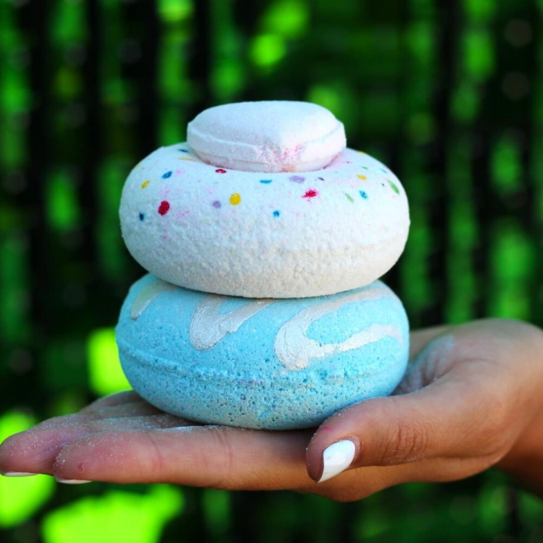 Бомбочка для ванны «Пончик White.»