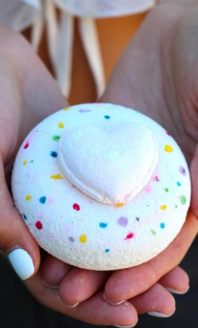 Бомбочка для ванны «Пончик White.»