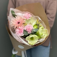 Сборный букет с Амариллисом 1